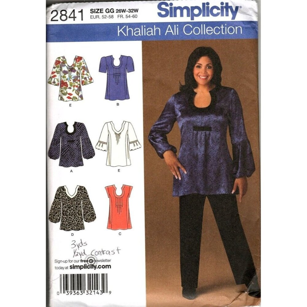 Simplicity 2841 Womens 26W to 32W Top with Variations Uncut Sewing Pattern